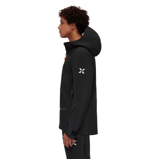 Manteau imperméable à capuchon Eiger Free Pro HS - Homme - vue portée