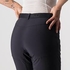 Baggy Unlimited Shorts - Women