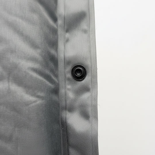 Matelas de sol autogonflant avec attaches latérales