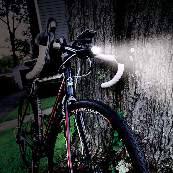 Roadway 1600 Bike Light