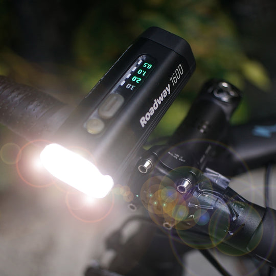 Roadway 1600 Bike Light